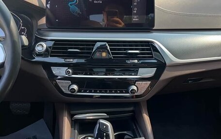 BMW 5 серия, 2022 год, 4 200 000 рублей, 10 фотография