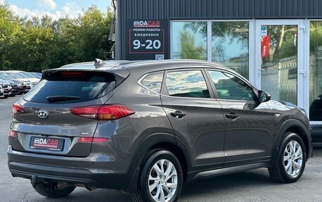 Hyundai Tucson III, 2019 год, 2 329 000 рублей, 4 фотография