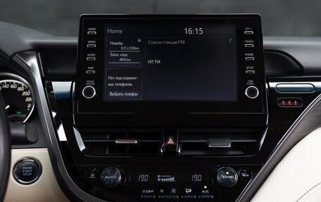 Toyota Camry, 2022 год, 2 990 000 рублей, 11 фотография