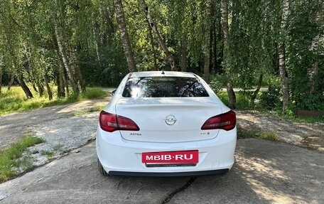 Opel Astra J, 2012 год, 600 000 рублей, 4 фотография
