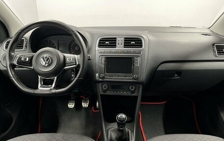 Volkswagen Polo VI (EU Market), 2018 год, 899 000 рублей, 18 фотография