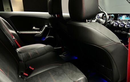 Mercedes-Benz A-Класс AMG, 2020 год, 4 400 000 рублей, 28 фотография