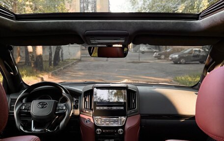 Toyota Land Cruiser 200, 2015 год, 6 450 000 рублей, 12 фотография