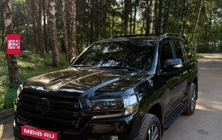 Toyota Land Cruiser 200, 2015 год, 6 450 000 рублей, 4 фотография