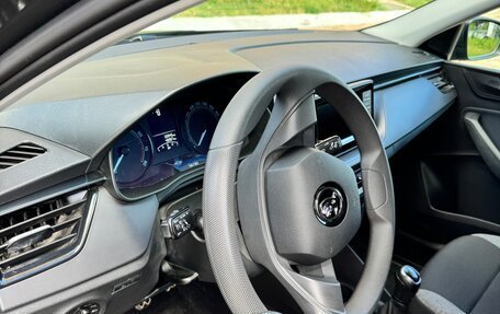 Skoda Rapid II, 2021 год, 1 690 000 рублей, 12 фотография
