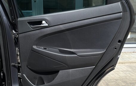 Hyundai Tucson III, 2018 год, 2 014 118 рублей, 13 фотография