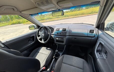 Skoda Fabia II, 2013 год, 630 000 рублей, 10 фотография