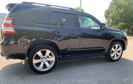 Toyota Land Cruiser Prado 150 рестайлинг 2, 2014 год, 2 990 000 рублей, 5 фотография