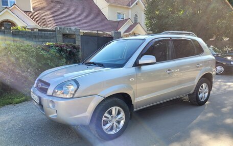 Hyundai Tucson III, 2008 год, 798 000 рублей, 3 фотография