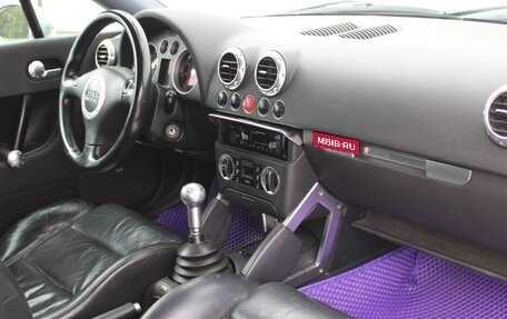 Audi TT, 2003 год, 750 000 рублей, 7 фотография