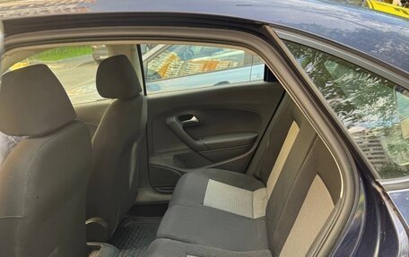 Volkswagen Polo VI (EU Market), 2012 год, 950 000 рублей, 3 фотография