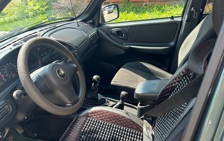 Chevrolet Niva I рестайлинг, 2017 год, 520 000 рублей, 6 фотография
