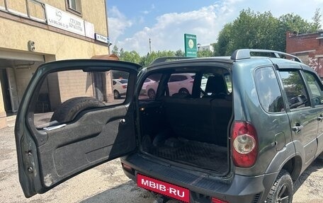 Chevrolet Niva I рестайлинг, 2017 год, 520 000 рублей, 5 фотография