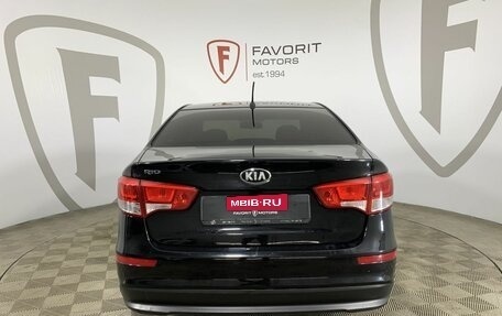 KIA Rio III рестайлинг, 2015 год, 949 000 рублей, 17 фотография