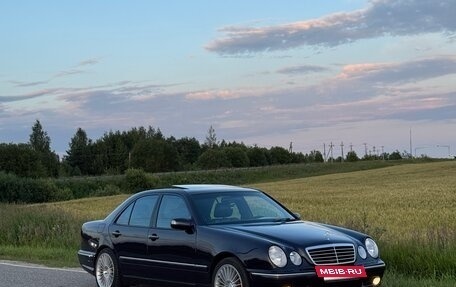 Mercedes-Benz E-Класс AMG, 1996 год, 1 550 000 рублей, 3 фотография