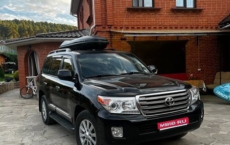 Toyota Land Cruiser 200, 2012 год, 3 200 000 рублей, 1 фотография