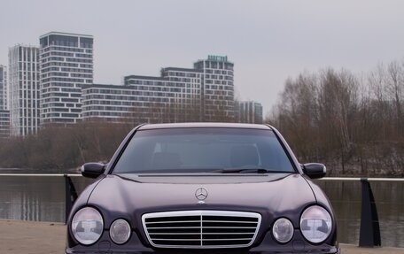 Mercedes-Benz E-Класс AMG, 1996 год, 1 550 000 рублей, 22 фотография
