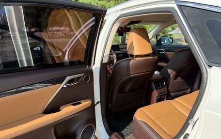 Lexus RX IV рестайлинг, 2017 год, 4 400 000 рублей, 19 фотография