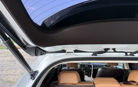 Lexus RX IV рестайлинг, 2017 год, 4 400 000 рублей, 34 фотография