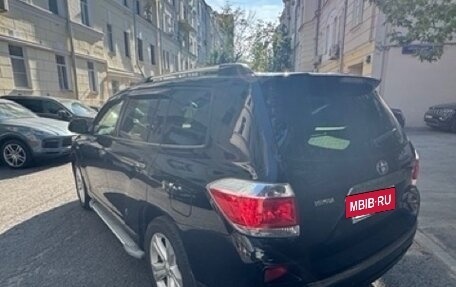 Toyota Highlander III, 2012 год, 1 800 000 рублей, 5 фотография