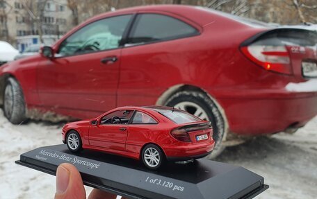 Mercedes-Benz C-Класс, 2005 год, 700 000 рублей, 10 фотография