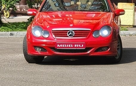 Mercedes-Benz C-Класс, 2005 год, 700 000 рублей, 2 фотография