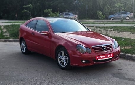 Mercedes-Benz C-Класс, 2005 год, 700 000 рублей, 11 фотография