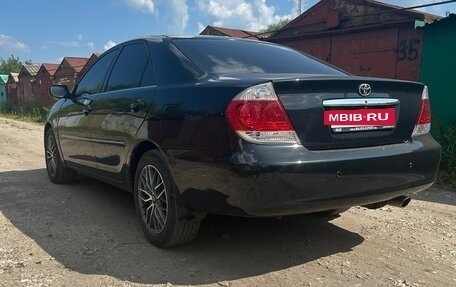 Toyota Camry V40, 2004 год, 650 000 рублей, 3 фотография