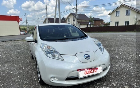 Nissan Leaf I, 2017 год, 990 000 рублей, 6 фотография