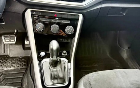 Volkswagen T-Roc I, 2022 год, 1 794 000 рублей, 15 фотография