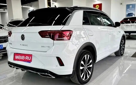Volkswagen T-Roc I, 2022 год, 1 794 000 рублей, 8 фотография