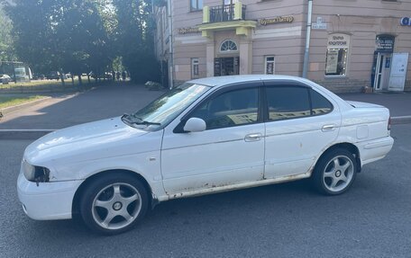 Nissan Sunny B15, 2000 год, 150 000 рублей, 2 фотография