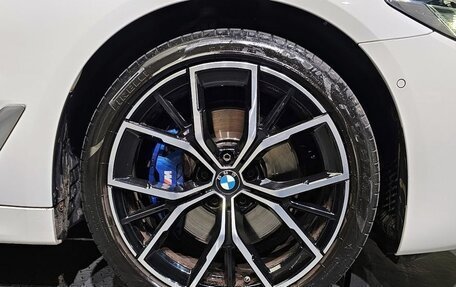BMW 5 серия, 2022 год, 3 780 000 рублей, 10 фотография