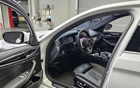 BMW 5 серия, 2022 год, 3 780 000 рублей, 6 фотография
