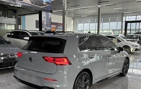 Volkswagen Golf VIII, 2022 год, 1 650 000 рублей, 4 фотография