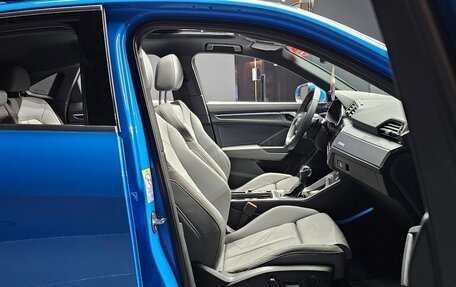 Audi Q3, 2022 год, 2 860 000 рублей, 11 фотография