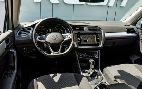 Volkswagen Tiguan II, 2021 год, 2 650 000 рублей, 6 фотография