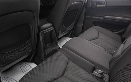 SsangYong Kyron I, 2012 год, 929 000 рублей, 17 фотография