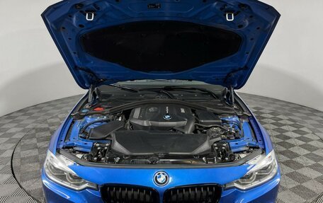 BMW 3 серия, 2018 год, 2 620 000 рублей, 10 фотография