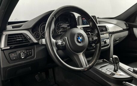BMW 3 серия, 2018 год, 2 620 000 рублей, 12 фотография