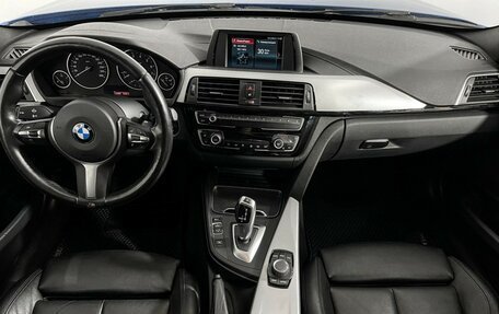 BMW 3 серия, 2018 год, 2 620 000 рублей, 11 фотография