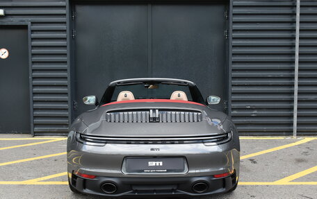 Porsche 911, 2023 год, 27 000 000 рублей, 7 фотография