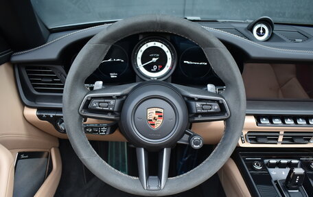 Porsche 911, 2023 год, 27 000 000 рублей, 14 фотография