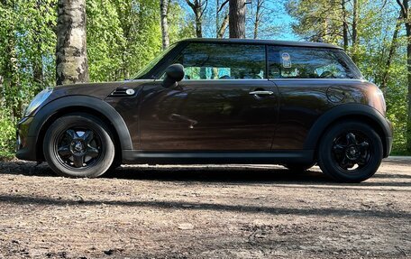 MINI Hatch, 2010 год, 700 000 рублей, 4 фотография