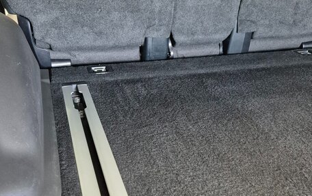 Toyota Land Cruiser Prado 150 рестайлинг 2, 2020 год, 6 500 000 рублей, 17 фотография