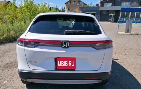 Honda Vezel, 2021 год, 2 450 000 рублей, 5 фотография