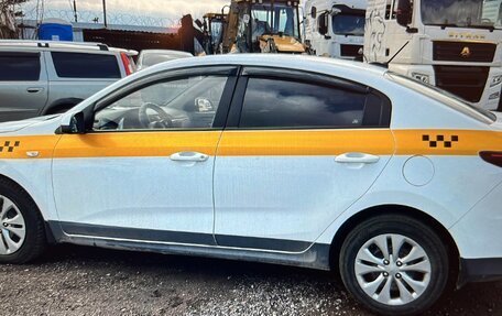 KIA Rio IV, 2021 год, 970 000 рублей, 3 фотография