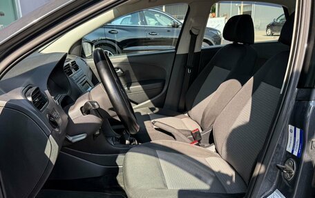 Volkswagen Polo VI (EU Market), 2013 год, 845 000 рублей, 11 фотография