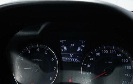 Hyundai Solaris II рестайлинг, 2013 год, 729 000 рублей, 18 фотография