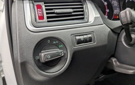 Skoda Rapid I, 2019 год, 920 000 рублей, 9 фотография